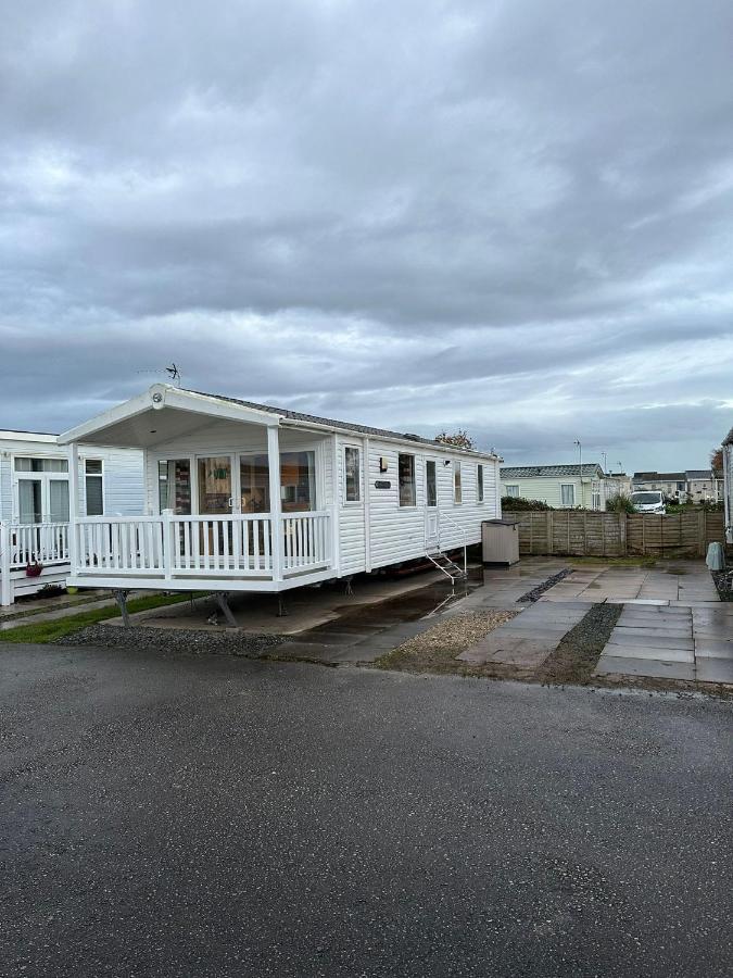 Villa Luxurious 6 Berth Swift Bordeaux On Lyons Robin Hood Rhyl Meliden Exterior foto